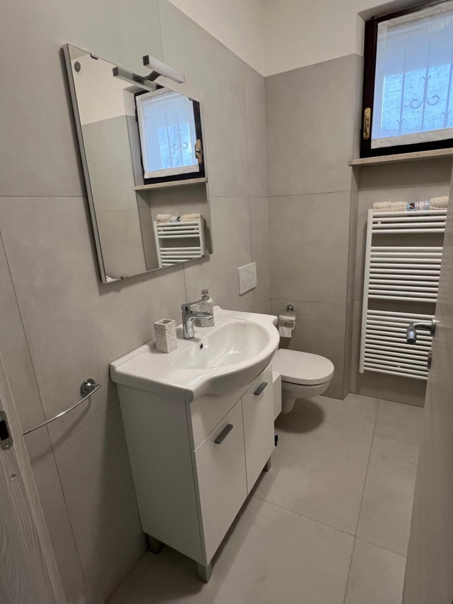 Ferienwohnung La Vela Sirmione Exterior foto